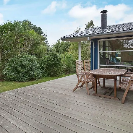 Holiday * Dronningmølle